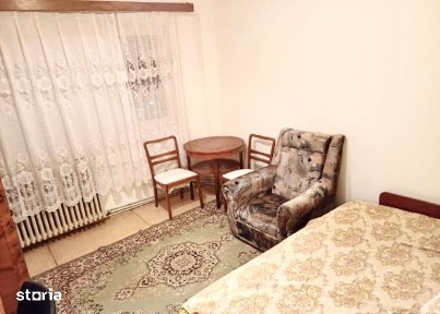 3 camere Buzăului Etaj 2