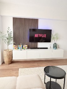 Vand apartament 3 camere, 2 bai, renovat, bloc 82, 74 mp