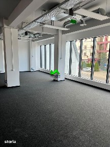 Spatiu comercial de inchiriat 100 mp parcare subterana Sibiu Promenada