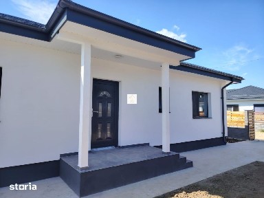 Casa 4 camere Darza
