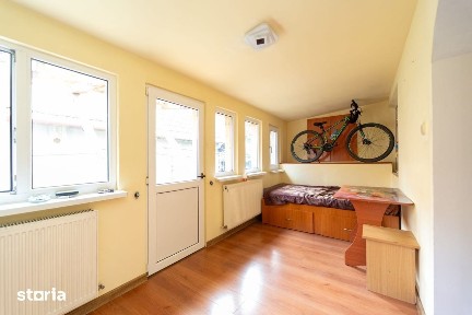 Apartament 2 camere decomandat cu acces direct în grădină | Tractorul