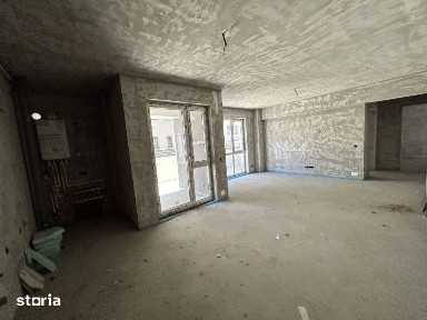 Apartament de 4 camere, 89 mp utili, terasa 103mp, zona VIVO