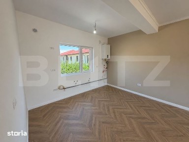 Apartament 3 camere, 2 bai, curte proprie, zona Panduri