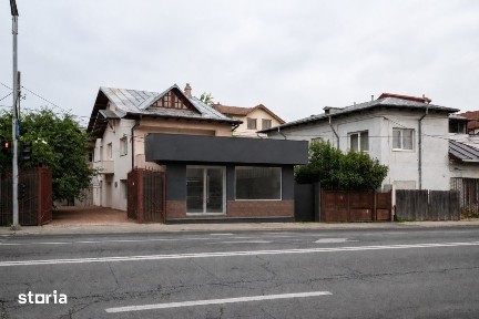 Spatiu Comercial Stradal -zona Teilor -De inchiriat-Pitesti