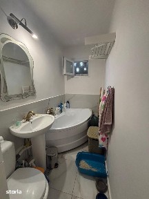 De vanzare apartament cu 2 camere, renovat, semimobilat 56000euro