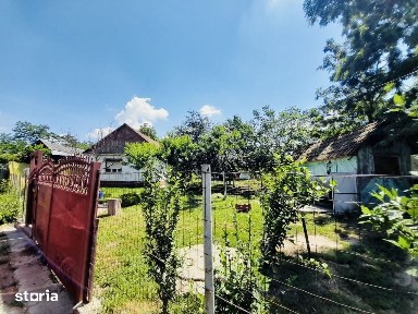 Casă + 2870 mp teren - oportunitate Ciocaia