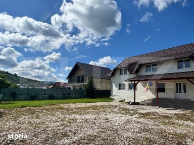 Vila cu potential turistic, 500 mp, la poalele muntilor Rasnov