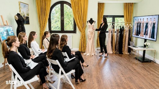 Vila Monument Istoric |Showroom, Cursuri Machiaj si Evenimente Fashion