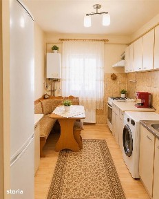 Ulmeni Apartament 3 Camere Etaj 1 cu garaj si boxa