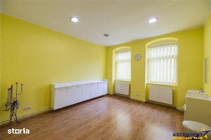 Casa pretabila: rezidential comercial servicii Central, Fagaras