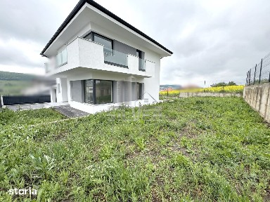 Casa individuala cu teren de 500 mp in zona accesibila.