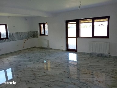 Casa modernă în Crevedia / Buftea