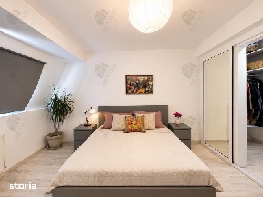 Apartament 3 camere decomandat - Str. Solstițiului