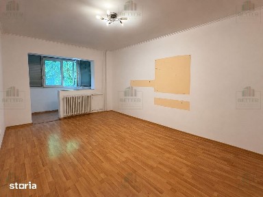 Apartament 2 camere de renovat, zona Titan - aproape de metrou