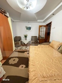 Apartament cu doua camere, semidecomandat, etaj 1, zona Bucovina