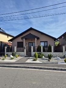Casa de vanzare parter in Oradea,asfalt,toate utilitatile