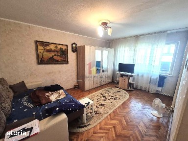 Garsoniera, confort 1, etaj 3, Calea Galati - Kogalniceanu