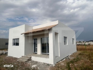 Casa noua, 70 mpu, 250 mp teren, zona Carcea