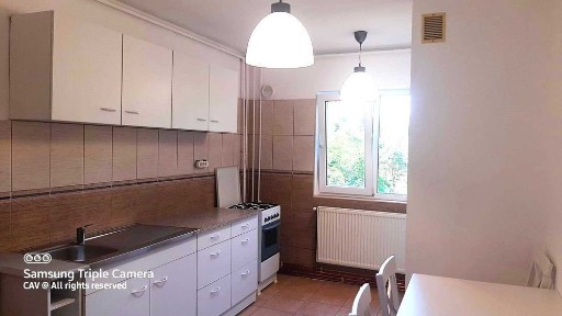 PROPRIETAR inchiriez ap. 2 camere 60 mp cu CT individuala in Zorilor etaj 2/4