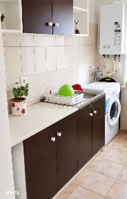 Apartament decomandat, 40 mp, etaj1, zona Florilor/Cetatii