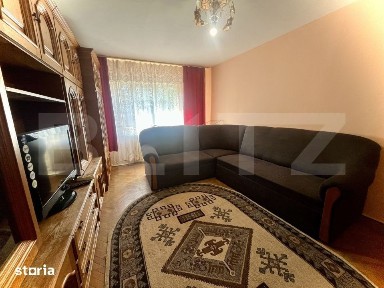 Apartament decomandat de vanzare - zona Rogerius