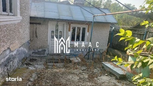Casă bătrânească de vânzare - Comuna Livezi, Județul Vâlcea