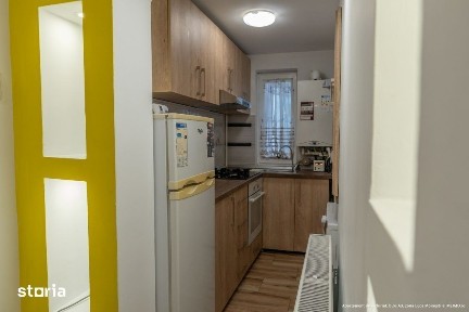 De inchiriat, zona Luca Moinesti, bloc A3, parter, din 13 octombrie 20