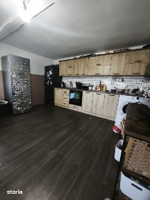 Casa batraneasca + 5500 mp teren, Fratautii Vechi, Radauti