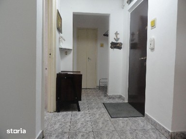 Apartament 4 camere, 2 bai, 2 balcoane, etaj 1, bloc reabilitat Vlaicu