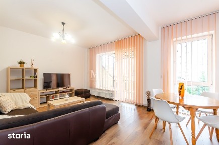 Apartament 3 camere, bloc tip vila, parcare in curte, Mihai Viteazu