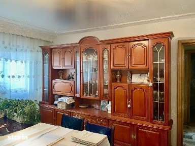 Vând apartament 3 camere - Plantelor - foarte spatios si luminos