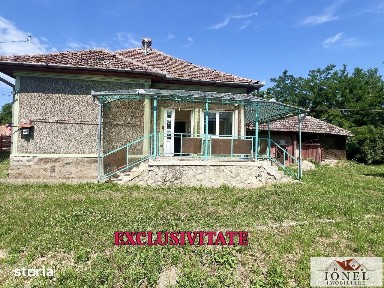 Vanzare casa in Teius