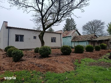 Casa parter, 90 mp, la rosu, zona Cosoveni