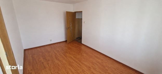 Apartament 2 camere, 45 mp, zona Spital - Bals