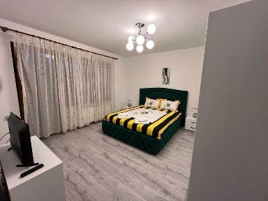 Apartament de vanzare sau de închiriat