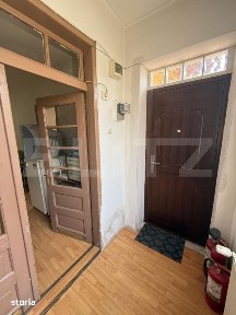 Casa de vanzare, 83 mp, zona Lupeni