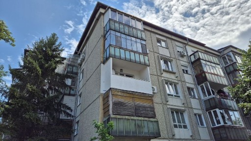 Chirie apartament cu 3 camere renovat complet