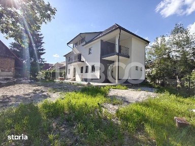 Casa spatioasa - aer curat si priveliste spre munti - teren 1203 mp