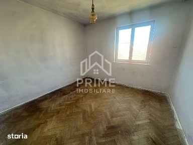 Apartament 2 camere RENOVABIL 33 mp| etaj 3| zona Blaj