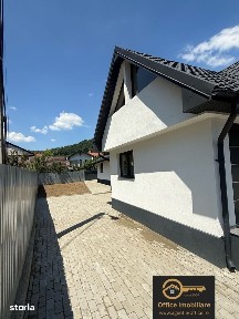 Centru Vechi zona Grivitei casa finisată cu teren
