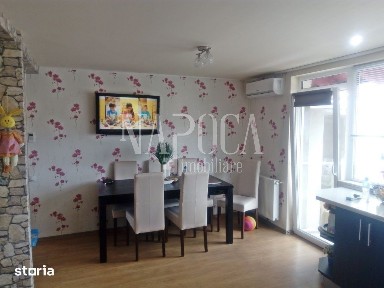Apartament 3 camere de vanzare in Floresti
