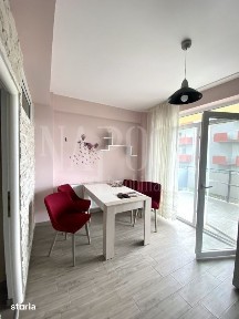 Apartament 3 camere de vanzare in Floresti