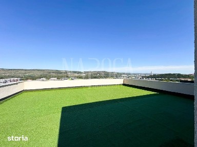 Apartament 3 camere de vanzare in Floresti