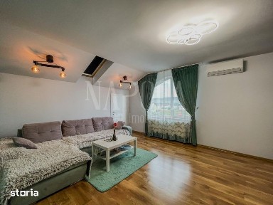 Apartament 3 camere de vanzare in Floresti