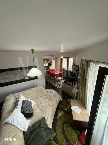Apartament 4 camere de vanzare in Floresti