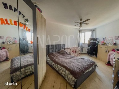 Apartament 3 camere de vanzare in Floresti