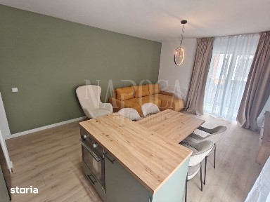 Apartament 3 camere de vanzare in Floresti