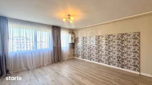Apartament 3 camere de vanzare in Floresti