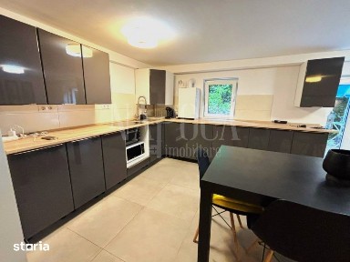 Apartament 3 camere de vanzare in Manastur, Cluj Napoca