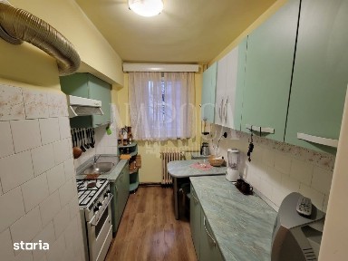 Apartament 3 camere de vanzare in Decebal Oradea, Oradea